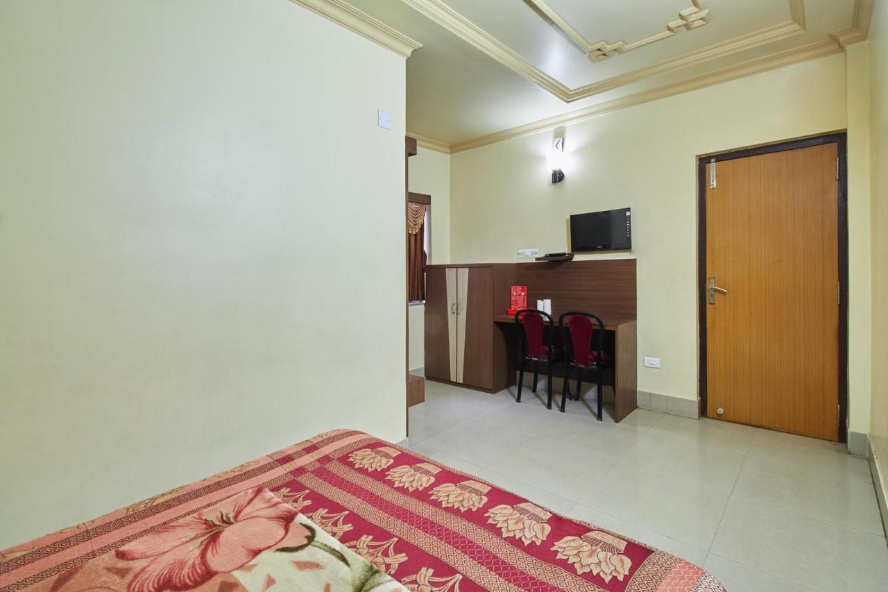 Atithi Inn Калькутта Экстерьер фото