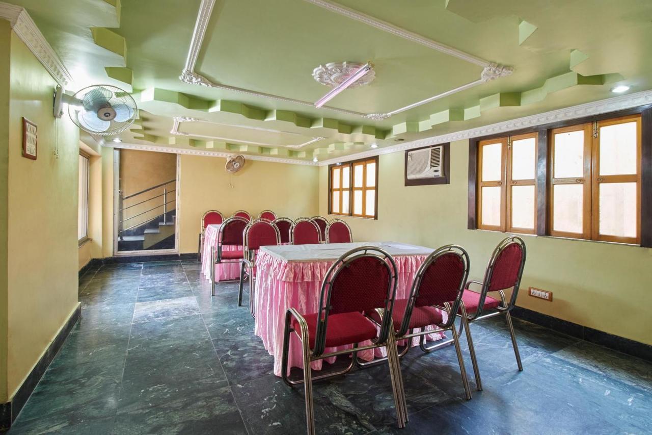 Atithi Inn Калькутта Экстерьер фото